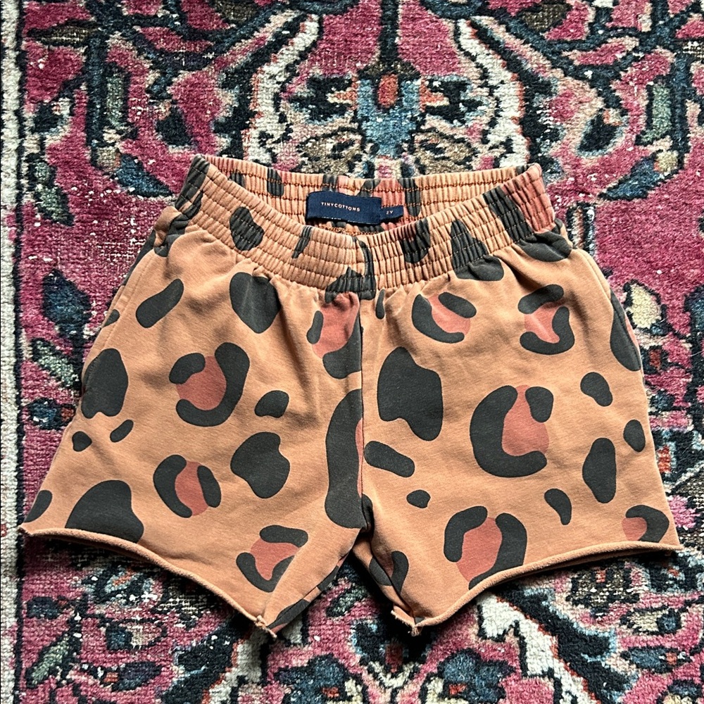 Leopard shorts 2Y